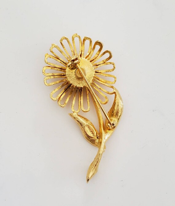 Vintage BEAU JEWELS Flower Brooch Gold Tone with … - image 5
