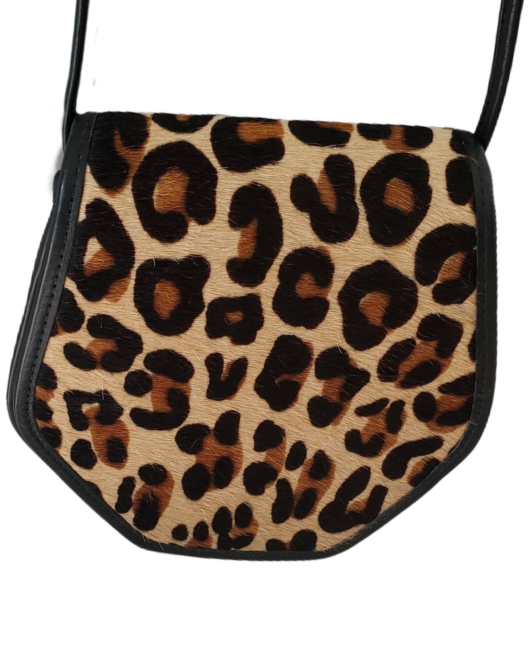 Vintage ZIPPI Faux LEOPARD PRINT and Black Leather Crossbody