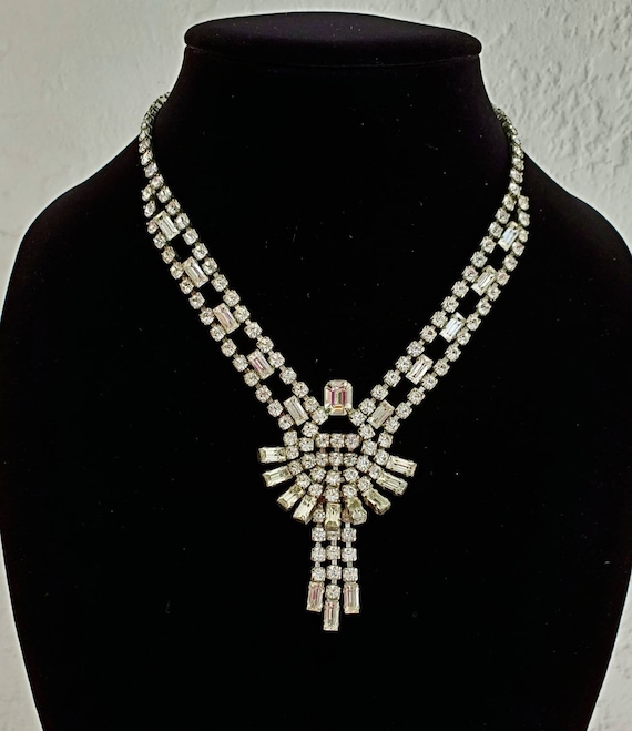 Vintage Art Deco MASSIVE Clear Rhinestone Medalli… - image 1