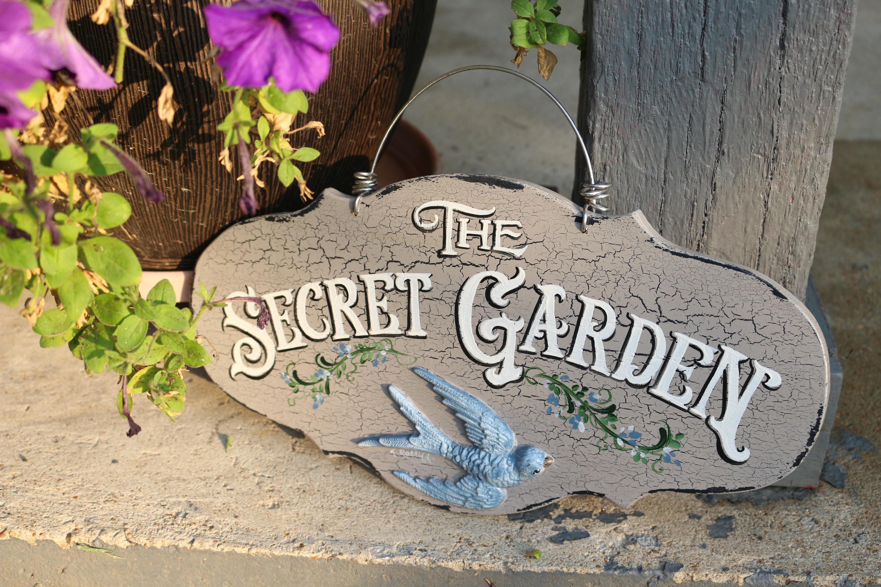 Hand Painted Personalized Garden Sign: Rustic Vintage Decor - Etsy