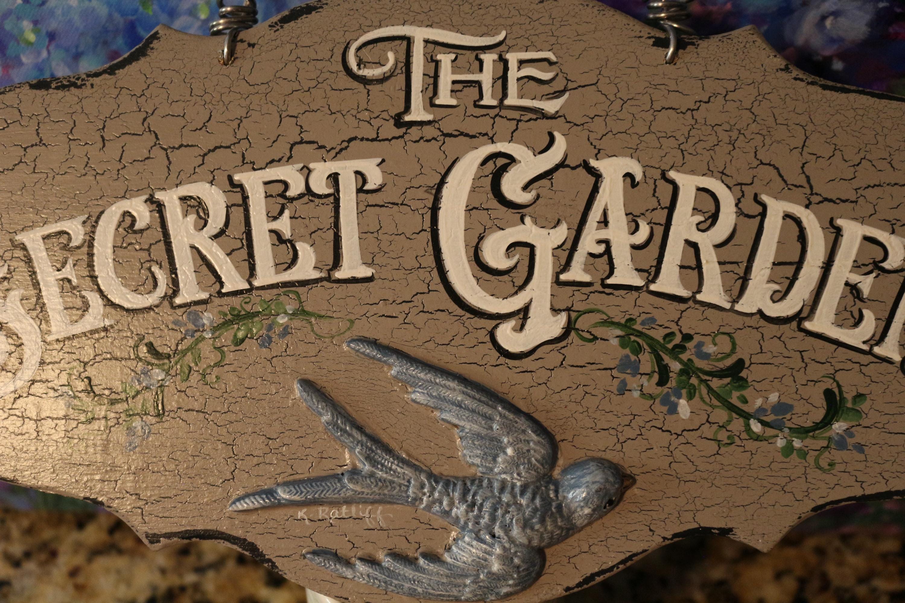 Hand Painted Personalized Garden Sign: Rustic Vintage Decor - Etsy