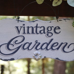 Garden SIGN-Personalized Garden Sign-Flower Garden Sign-Rustic Garden Sign-Custom Garden Sign-Vintage Garden Sign-Vintage Garden Decor