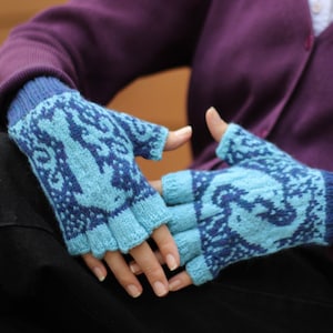 Dancing Dolphin Mitts Knitting Pattern PDF-fair isle stranded colorwork knitting half gloves