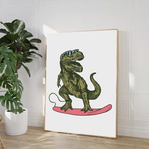 Lustiges T-Rex Surfing Poster, coole Dinosaurier Wand Kunst Druck, Strand Humor Kinderzimmer Dekor, Dino Art für Jungen Zimmer