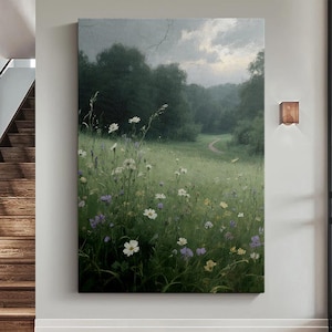 Arte mural de prado de flores silvestres sereno, camino rural, pintura de paisaje, naturaleza pacífica, impresión floral cottagecore, póster acogedor para sala de estudio