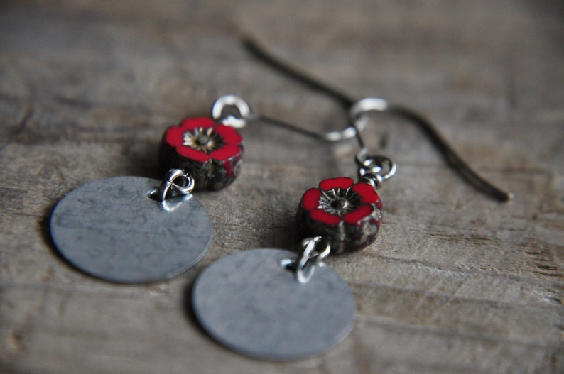Lightweight Earrings Red Flower Earrings Red Earrings Earrings for Women Gift for Her Spring Jewelry Petite Earrings