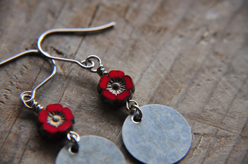 Lightweight Earrings Red Flower Earrings Red Earrings Earrings for Women Gift for Her Spring Jewelry Petite Earrings