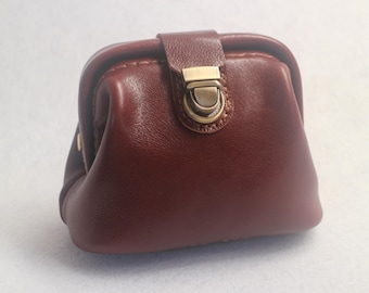 Leather bag, Pouches, Coin purses,Handmade, cosmetic bag, postcard sets, Gift....