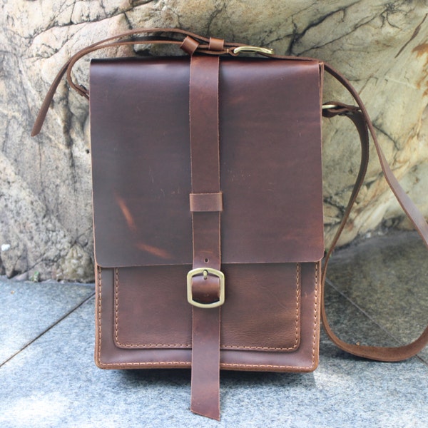 Leder Umhängetasche,Herren Leder Messenger Bag, Tablet PC Tasche, Laptop Tasche, handgefertigt.