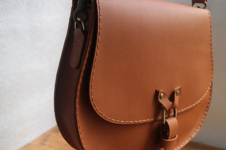 Leather messenger bag Schoolbag handmade Waxed thread Leather crossbody gift. Shoulder Bag Satchel bag Leather bag
