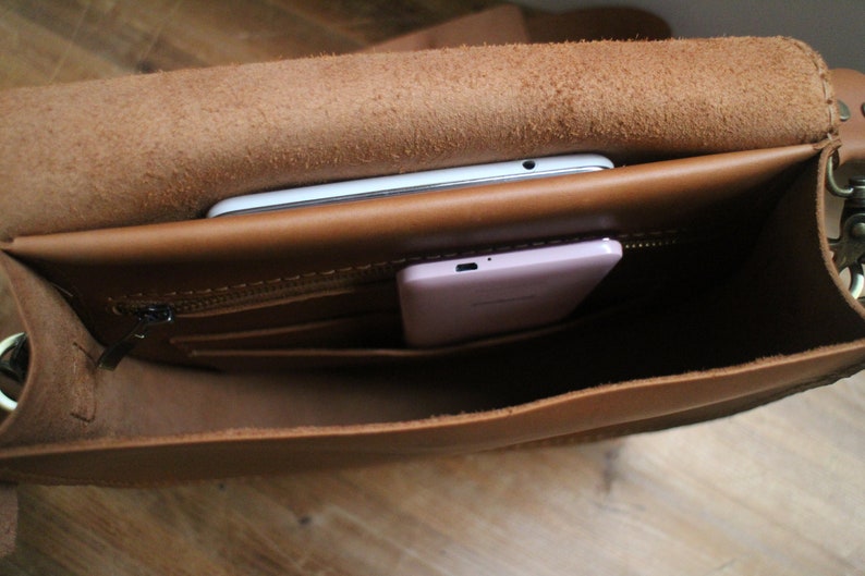 Leather messenger bag Schoolbag handmade Waxed thread Leather crossbody gift. Shoulder Bag Satchel bag Leather bag