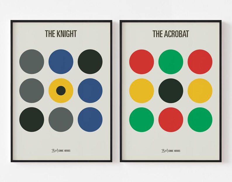 Puede incluir: Dos l&aacute;minas enmarcadas. La l&aacute;mina izquierda, "The Knight", presenta una cuadr&iacute;cula de c&iacute;rculos grises, azules, negros y amarillos. La l&aacute;mina derecha, "The Acrobat", muestra una cuadr&iacute;cula de c&iacute;rculos rojos, verdes y amarillos. Ambas l&aacute;minas tienen marcos negros y el texto "BM Comic Heroes."