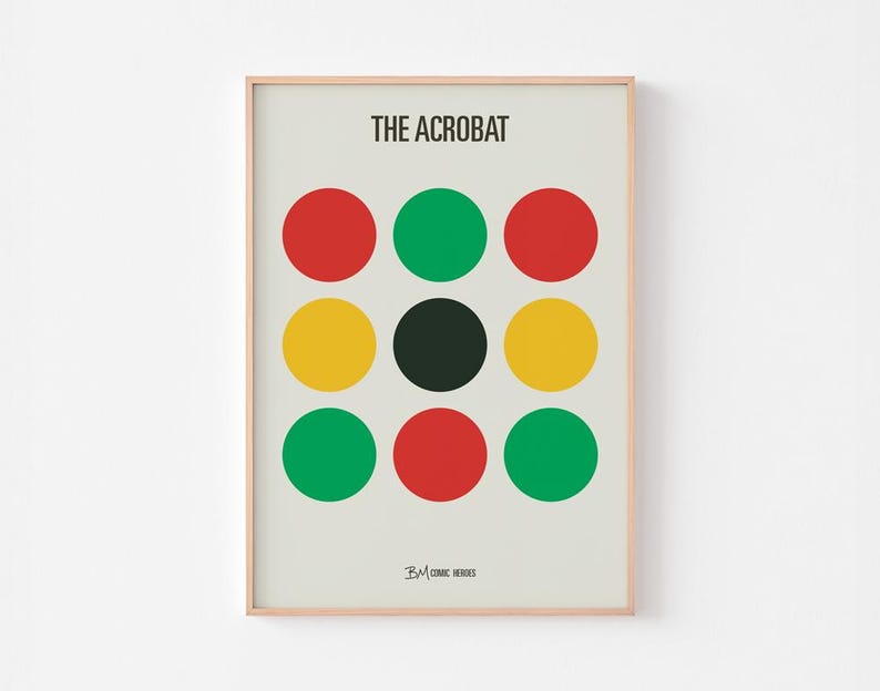 Puede incluir: Impresi&oacute;n art&iacute;stica enmarcada titulada "The Acrobat" con una cuadr&iacute;cula de c&iacute;rculos de colores: rojo, verde, amarillo y negro. La obra de arte tiene un dise&ntilde;o minimalista con un fondo beige claro y un marco de madera.