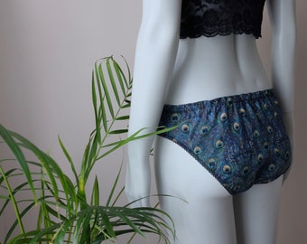 Violette French Underwear in Peacock Cotton