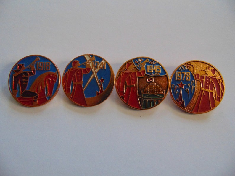 Set of 4 x icons.Made in the USSR The years of the Soviet Union. Vintage