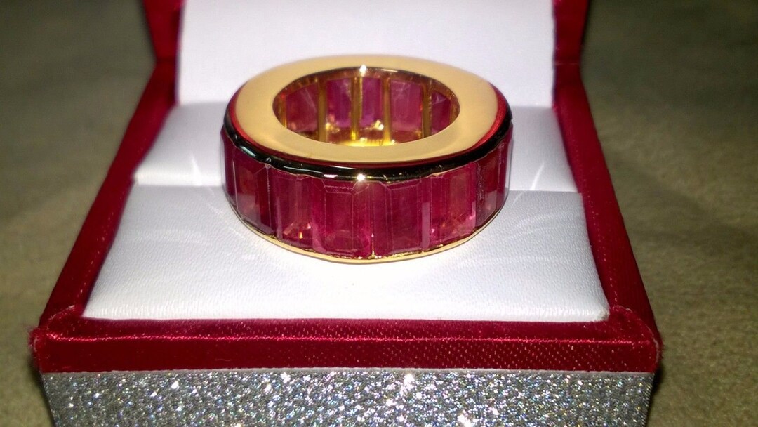 Majestic 33.5 Ct Natural Ruby Eternity Band Wedding Ring 14K Yellow ...