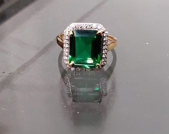 Majestic Emerald  Diamond Engagement Ring 14K Solid Gold