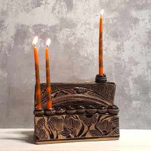Menora Chanuka, Ceramiczna Menora Chanuka, Żydowska Menora z Izraela, Izraelska Sztuka Judaistyczna, Koszerna Menora, Prezent Chanuka, Żydowski Prezent Domowy