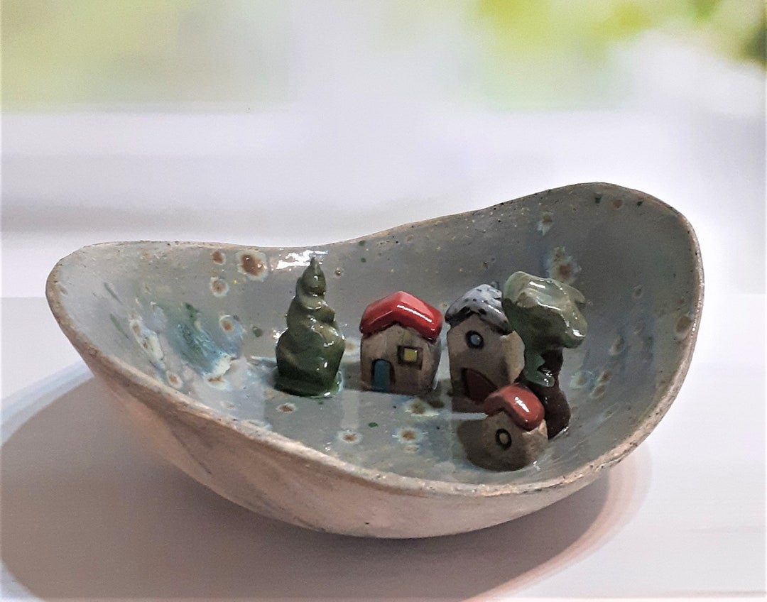 Decorative Serving Dish, Handmade Plate for Candy or Jewelry Keeping