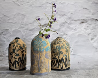 Ceramic Vase, Gift For Mom, Handmade Pottery, Mother's Day Gift, Ceramic Dishes, Gift For Hostess, Single Flower Vase, Sgraffito pottery