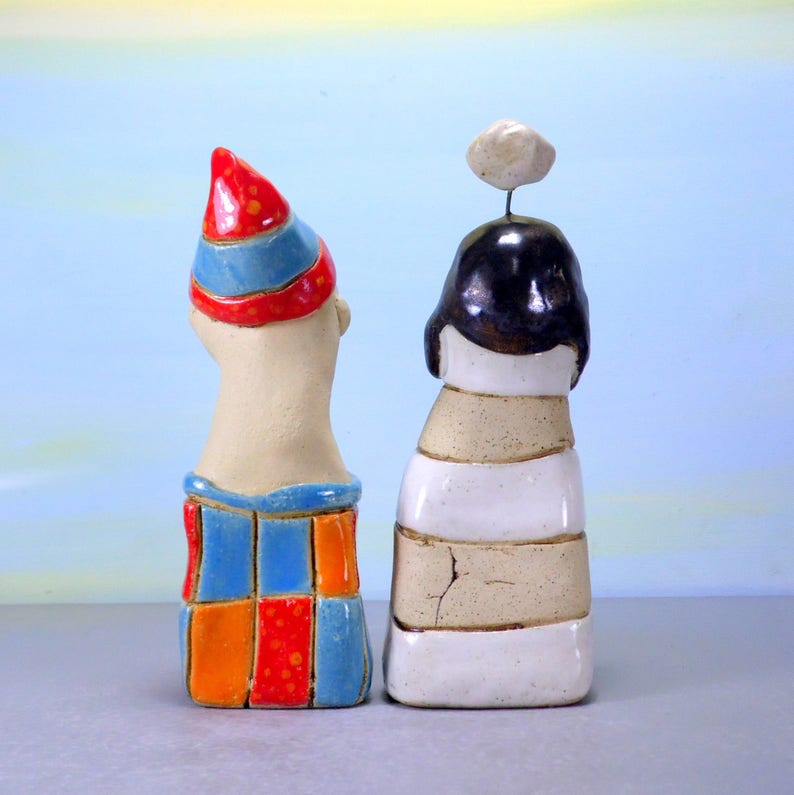 figurines ceramic