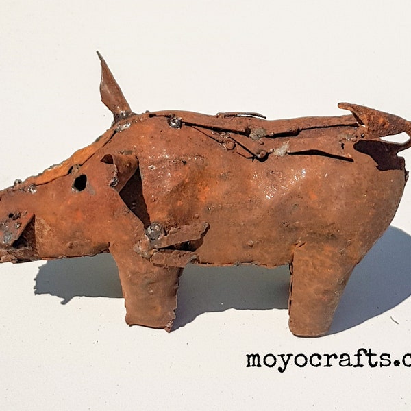 Warthog Pig, Zimbabwe Recycled Rustic Oil Drum Animal sculpture / Zimbabwean Art in Scotland