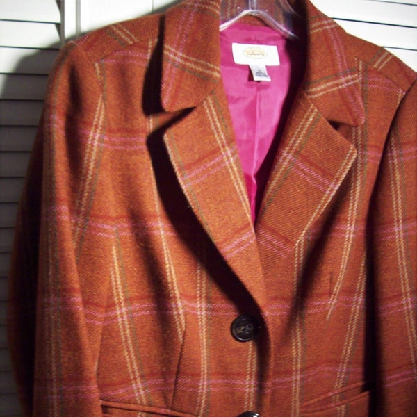 Blazer 8P, Talbot's Plaid Wool Smart Vintage Find.  Love At First Sight!  Spiffy, Preppy , Perfect!  - see details