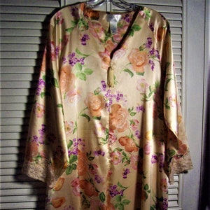Robe Medium, Satin Poly Floral Elegant Robe, Lace On Sleeves, Silk Tassel, Floor Length, ;by Cabernet, Super Low Price!  - see details