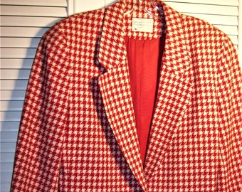 Blazer 12, Pendleton Red and White Stunning Blazer. Sooooo Sharp, Made in the USA.  Virgin Wool, - see details