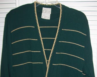 Sweater Set, Dark Green Sweater, Champion Spring Sweater Set, Size Large, see details