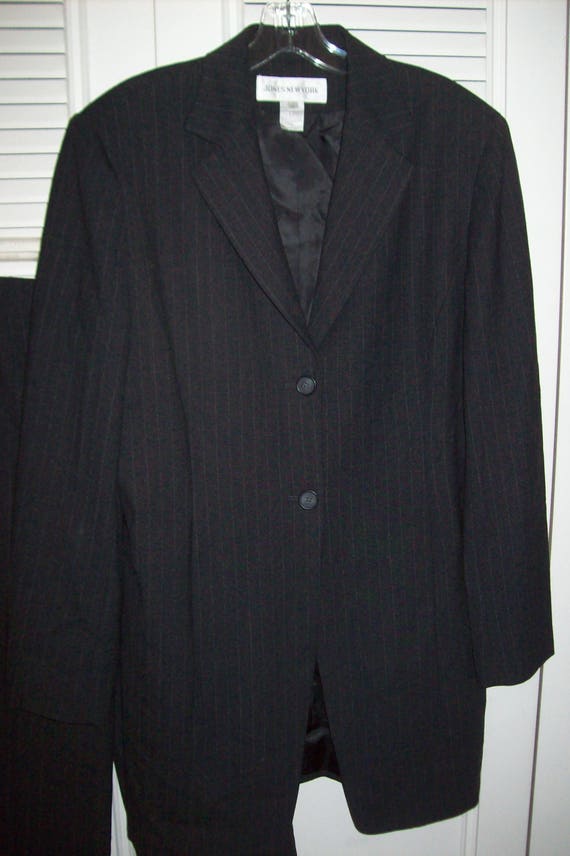 Suit 12, Tunic Pantsuit, Pinstriped Career Jones N