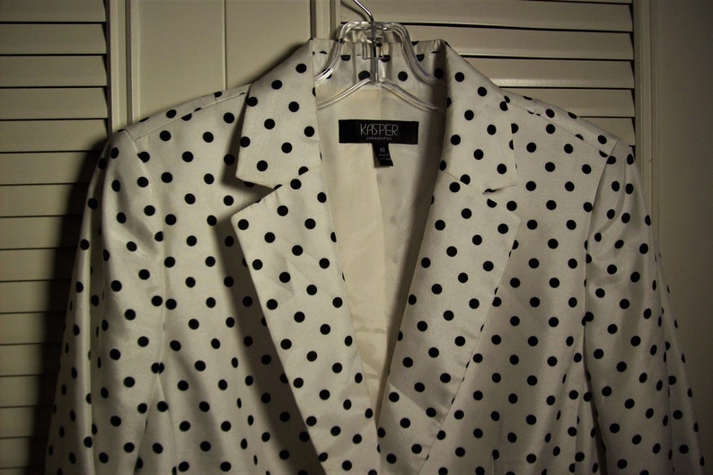 Crispy Cool Look in Vintage Kasper Blazer Summer Bright Polka Dot Blazer by Kasper Blazer 10 - see details
