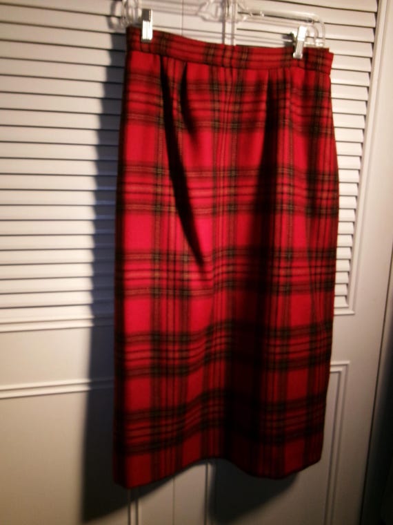 Albert Nipon Suit, Stewart Plaid Wool , Vintage S… - image 7