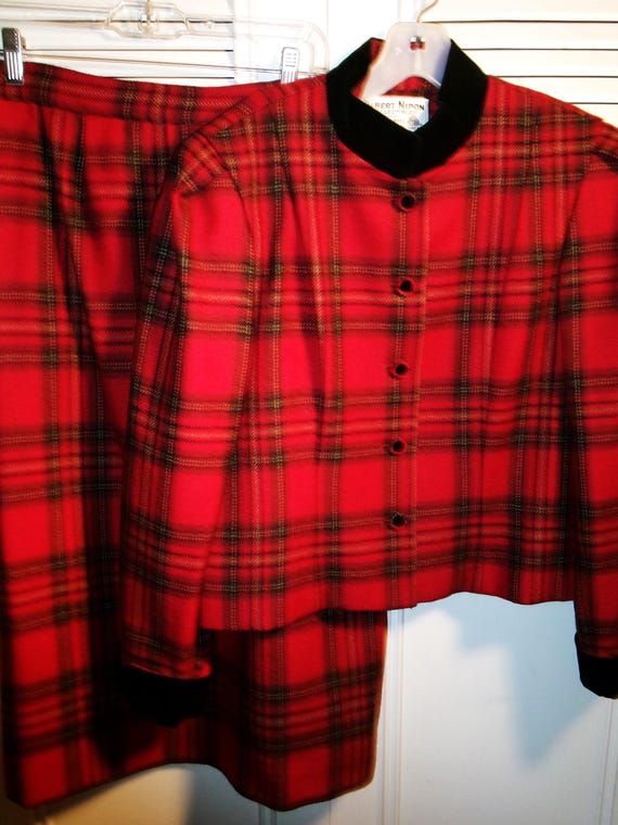 Albert Nipon Suit, Stewart Plaid Wool , Vintage S… - image 1