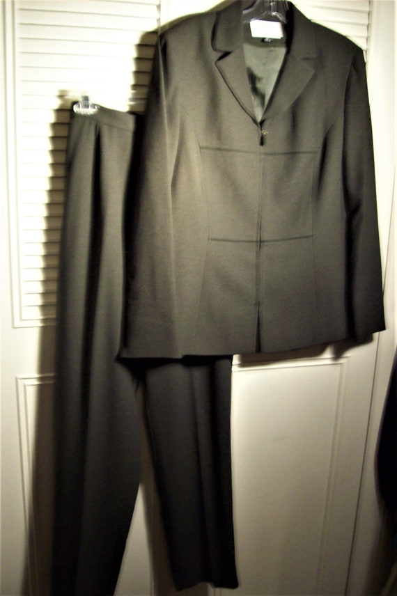 Pantsuit 12, Kasper Bankers Gray Smart Pantsuit.  