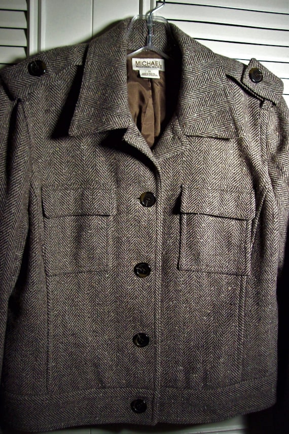 Jacket 10 Herringbone Tweed Michael Kors Short Jacket. Spiffy