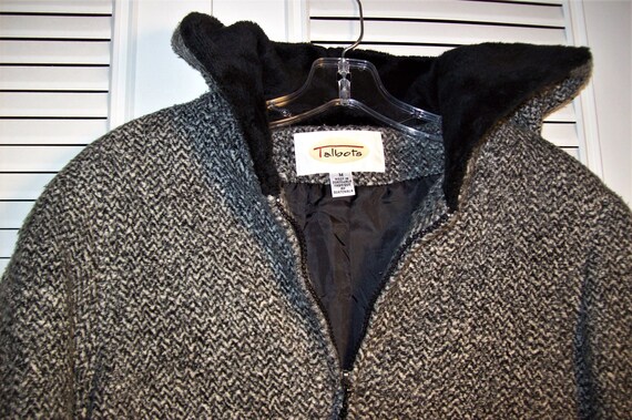 Coat Medium, Jacket Medium, Talbot's Herringbone … - image 3