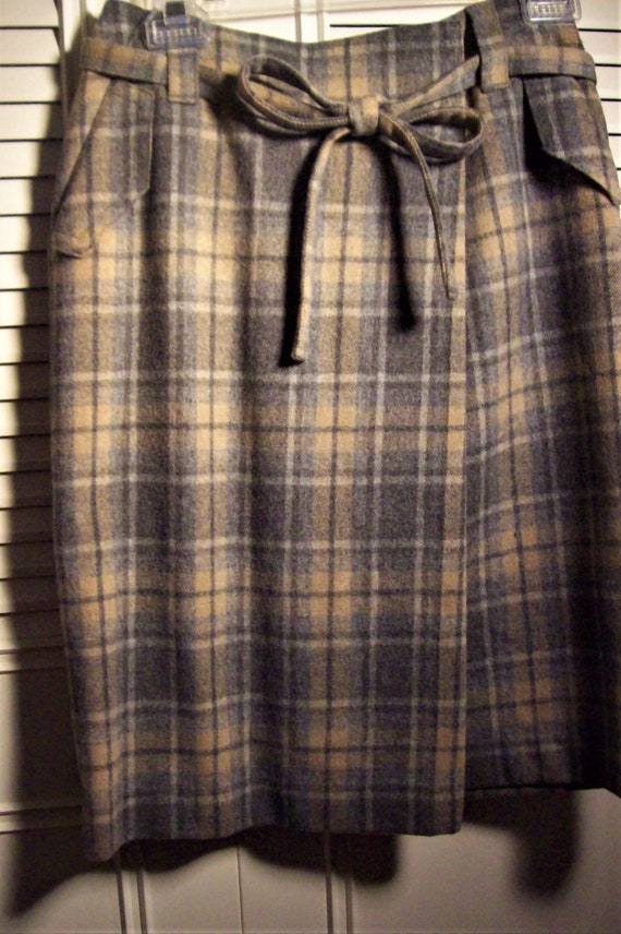 Skirt 4 - 6, Talbot's Wool Wrap Skirt, Beyond Cute