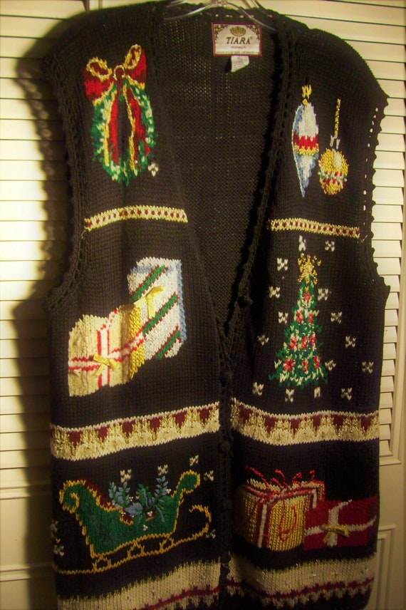 Tiara Vest, XXL, Knitted Tiara Christmas Vest, Ma… - image 1