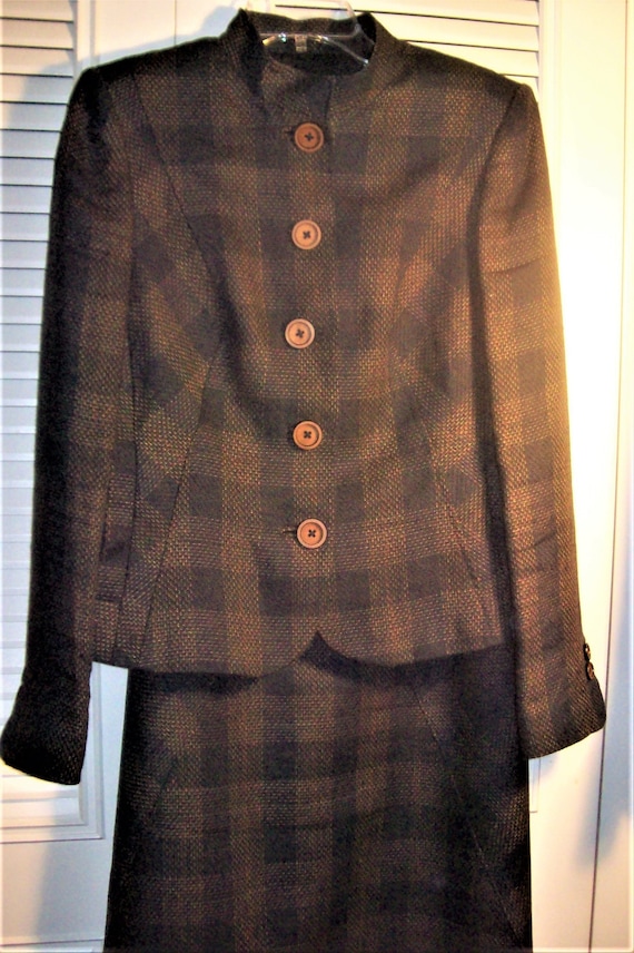 Brooks Brothers, Suit 8, Skirt Suit, Brooks Brothers Classic Preppy, Italian Fabric, Career, Corner Office, Prado Executive Suite, - see details