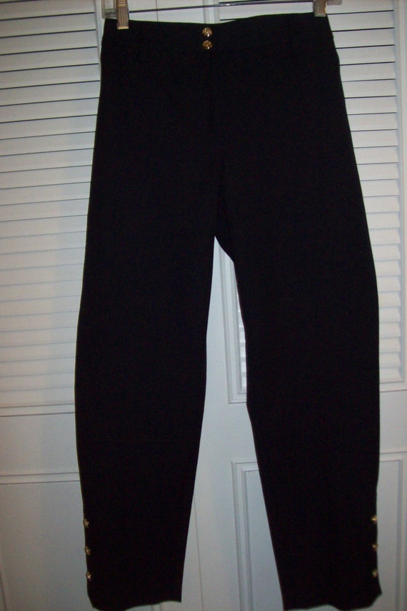 Pants 14, Capris 14, Vintage Black Capris by Carlisle. Size 14 They Stretch,  They Are Skinny, Brass Buttons WOW 