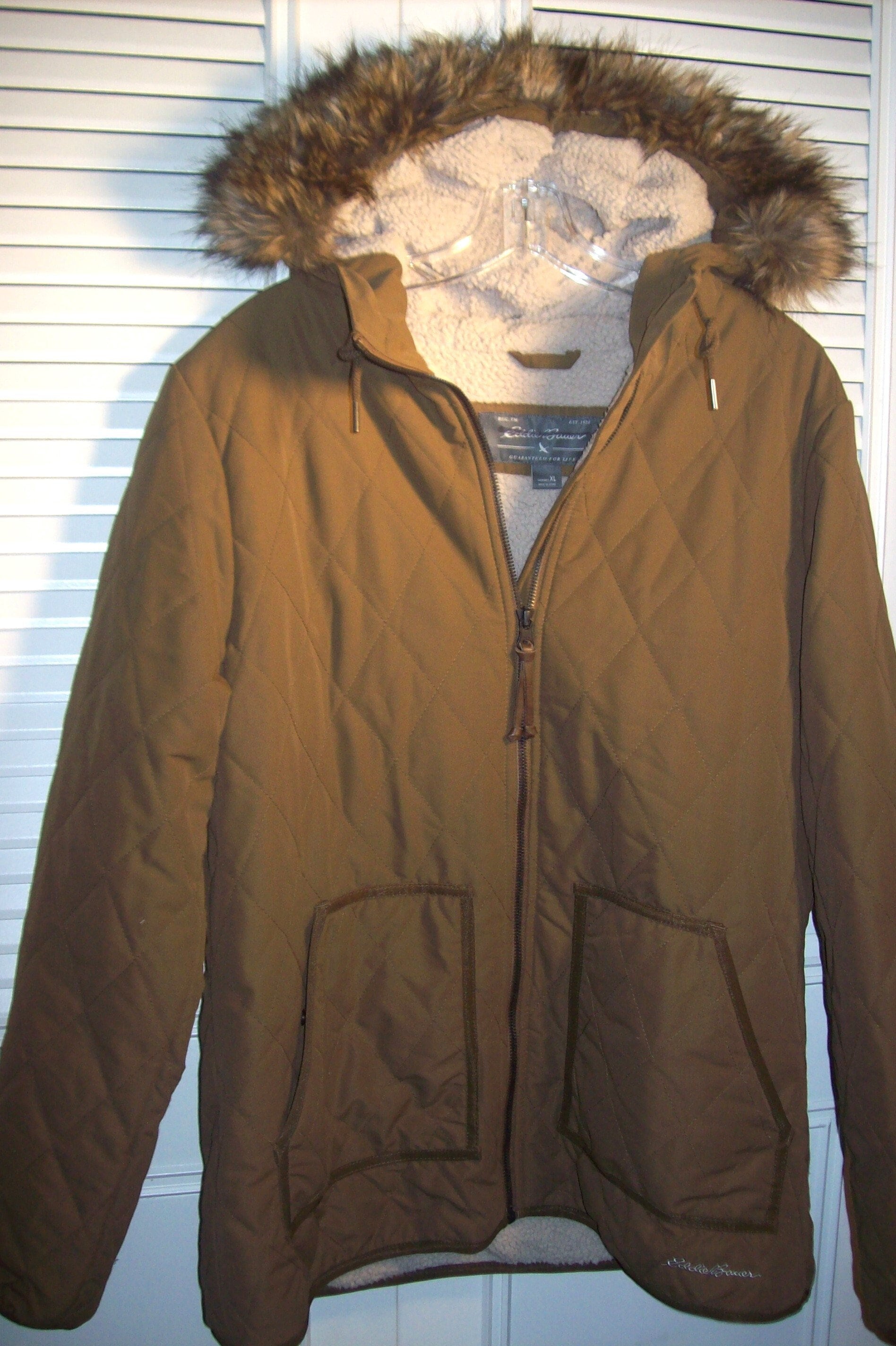 Jacket, Eddie Bauer Quilted Fleece Lined Coat, Removable Faux Hood Trim, Hooded, Deep Kangeroo Pockets, - see details