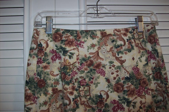 Skirt 8, Vintage Provincial Floral English Garden… - image 3