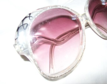 Tenderdiamon avant garde sunglasses French blingy fancy rose-tinted lens.