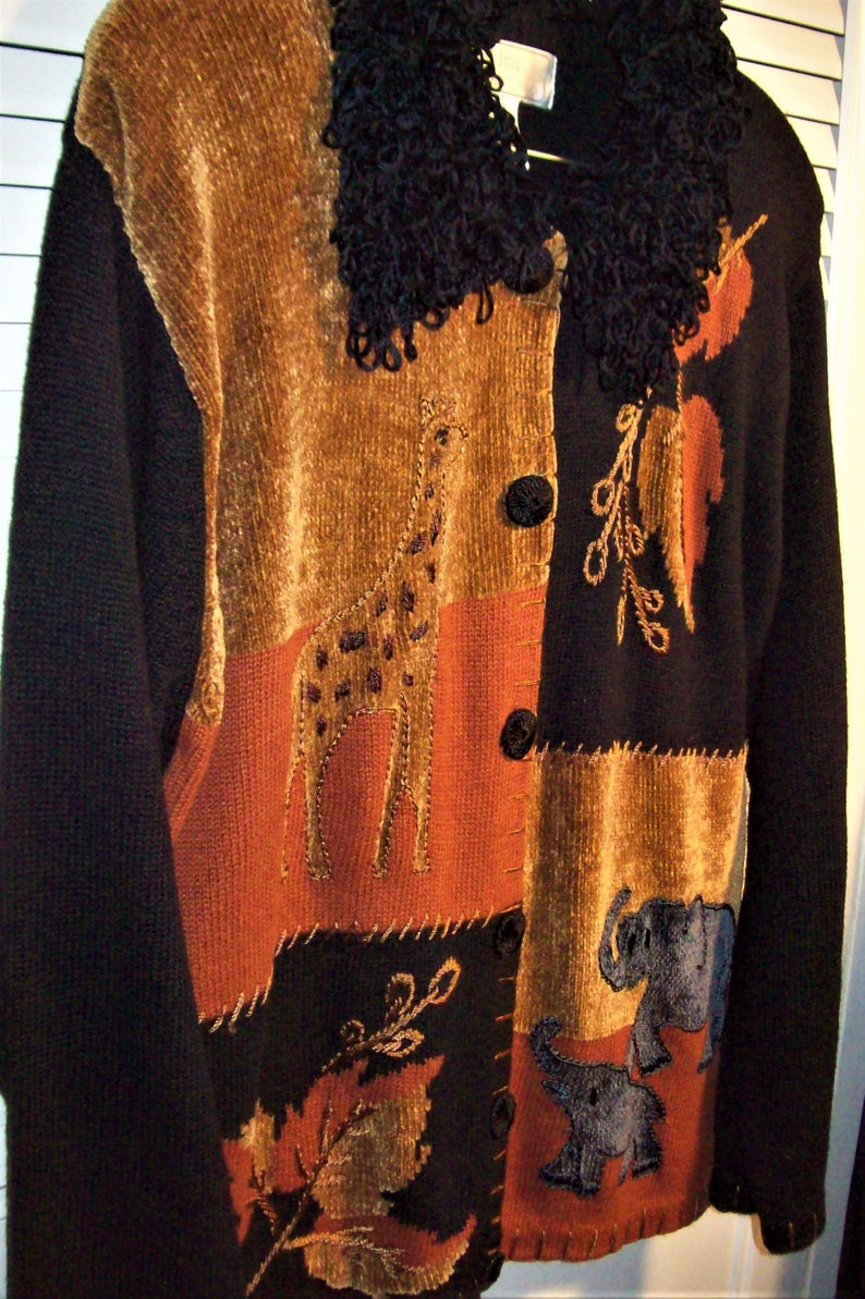 Fringed Collar RamieCotton Baby Elephant Giraffe Much Fun Knitted Cardigan see details So Vintage Sweater Large
