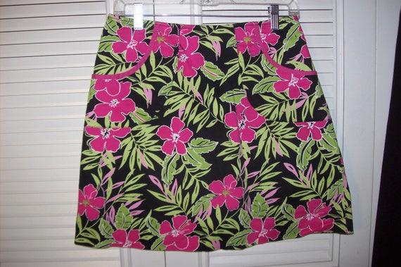 Skirt 12, Short Tennis Skirt, Shorts Under Neath.… - image 1