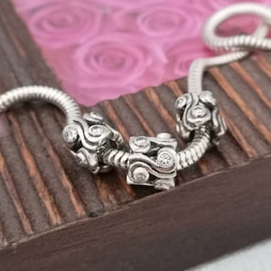 SWIRLY SPARKLY PATTERN Silver Charm Bead - Sterling Silver - 2 diff designs - mother&#39;s day - charm bead bracelet - beads - gifts for her