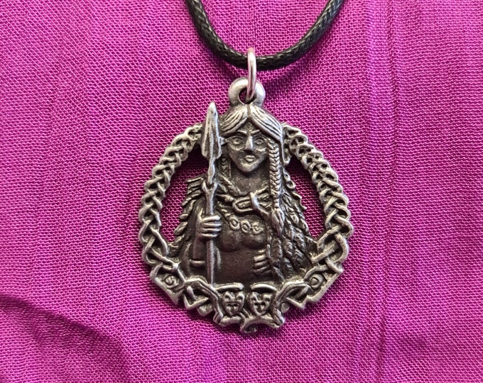 Freyja Pendant