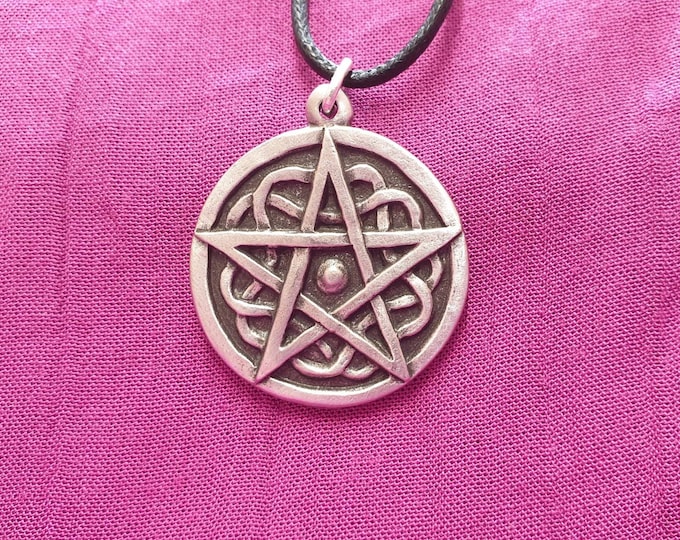 Pentacle (pentagram) Pendant