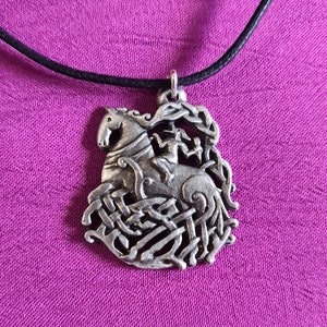 Sleipnir Pendant